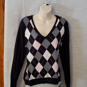 Argyle pattern sweater